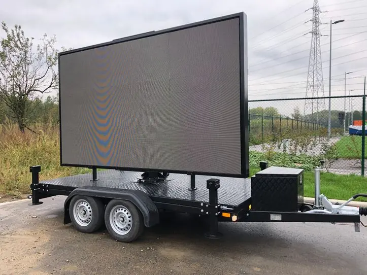 LED-scherm van 6 m² op aanhangwagen
